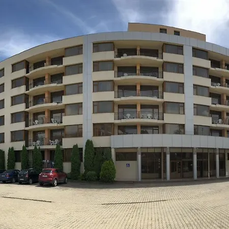 Lägenhetshotell Poseidon 4*