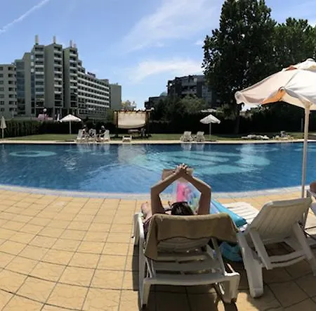 Poseidon Lägenhetshotell 4*