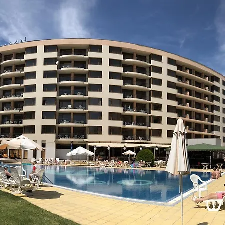 Lägenhetshotell Poseidon 4*
