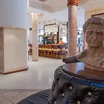 Poseidon شقة فندقية ساني بيتش