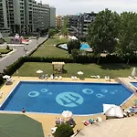 Poseidon شقة فندقية ساني بيتش