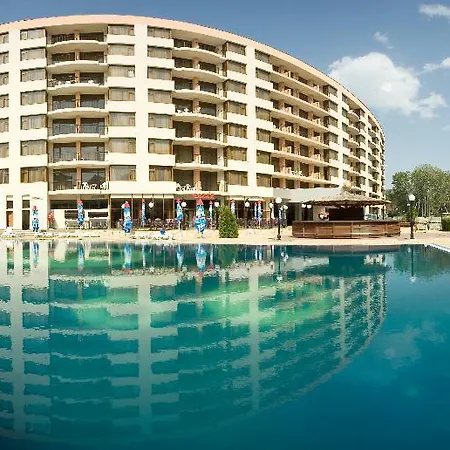 Poseidon Lejlighedshotel 4*