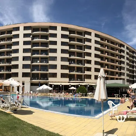 Poseidon Aparthotel 4*